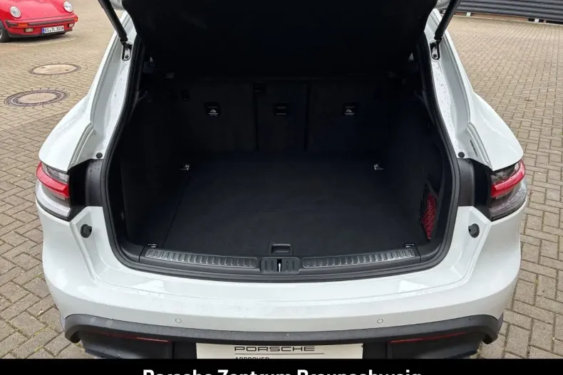 Porsche Macan din 2023 cu 34.999 km - oferta POR175018 - foto 28