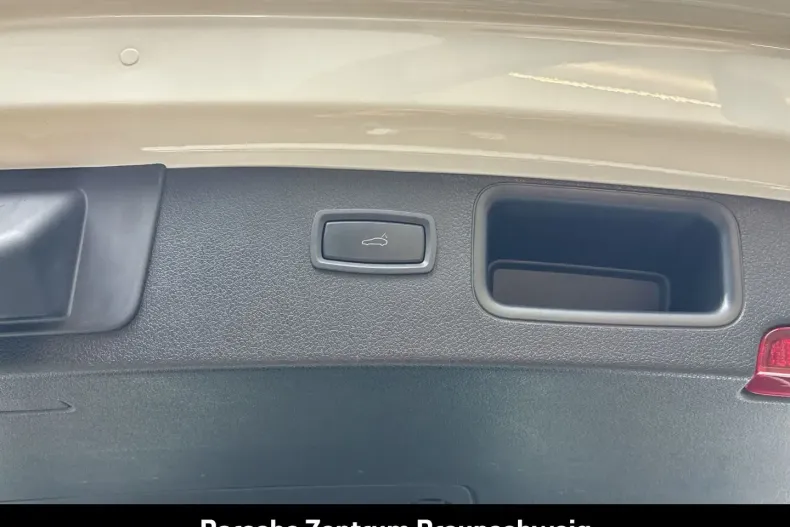 Porsche Macan din 2023 cu 34.999 km - oferta POR175018 - foto 29