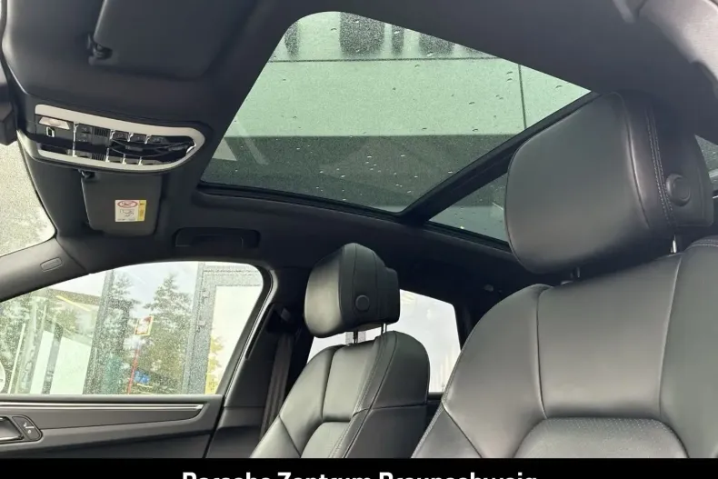 Porsche Macan din 2023 cu 34.999 km - oferta POR175018 - foto 34