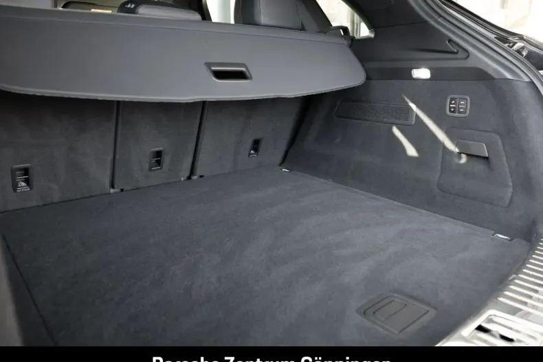 Porsche Cayenne din 2022 cu 44.990 km - oferta POR175023 - foto 16