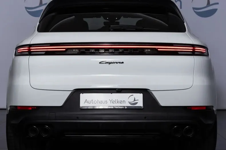 Porsche Cayenne din 2024 cu 38.580 km - oferta POR175030 - foto 5