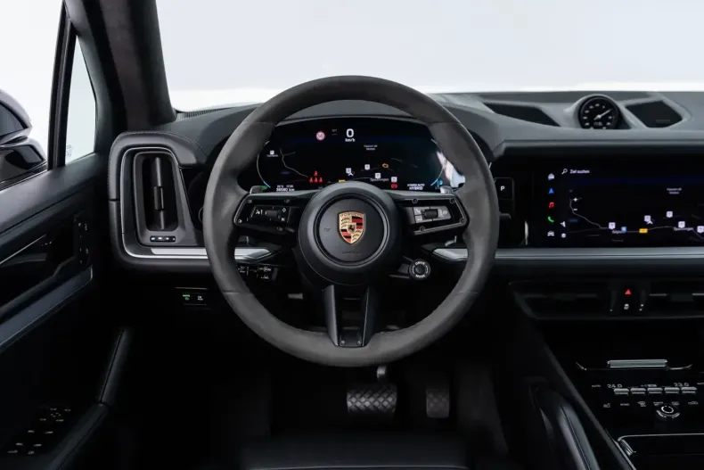 Porsche Cayenne din 2024 cu 38.580 km - oferta POR175030 - foto 8