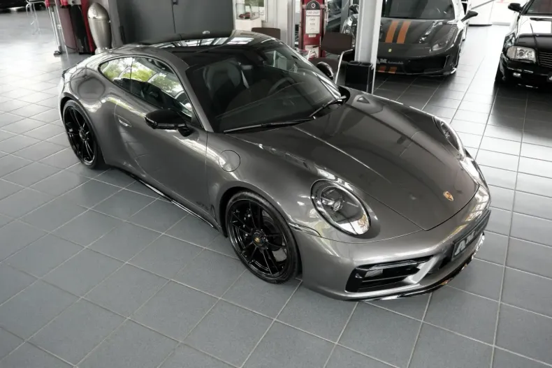 Porsche 992 din 2024 cu 10.000 km - oferta POR175031 - foto 1