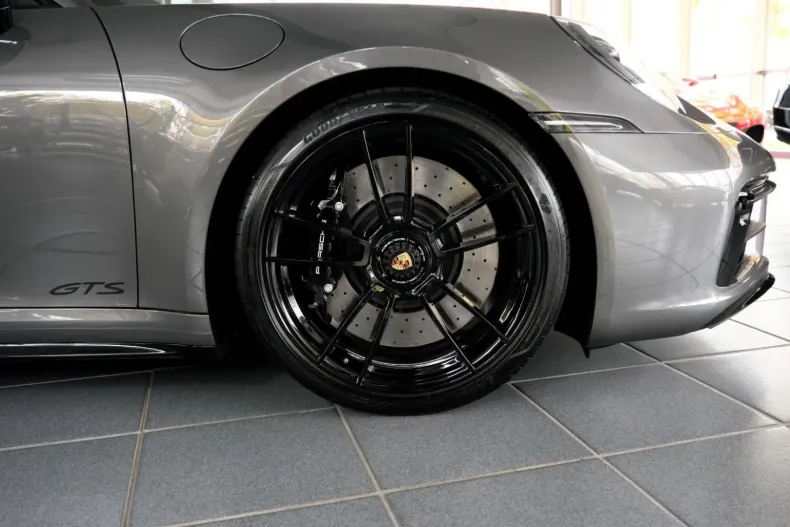 Porsche 992 din 2024 cu 10.000 km - oferta POR175031 - foto 8