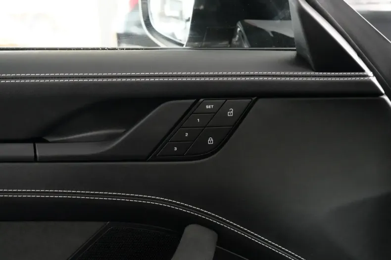 Porsche 992 din 2024 cu 10.000 km - oferta POR175031 - foto 15