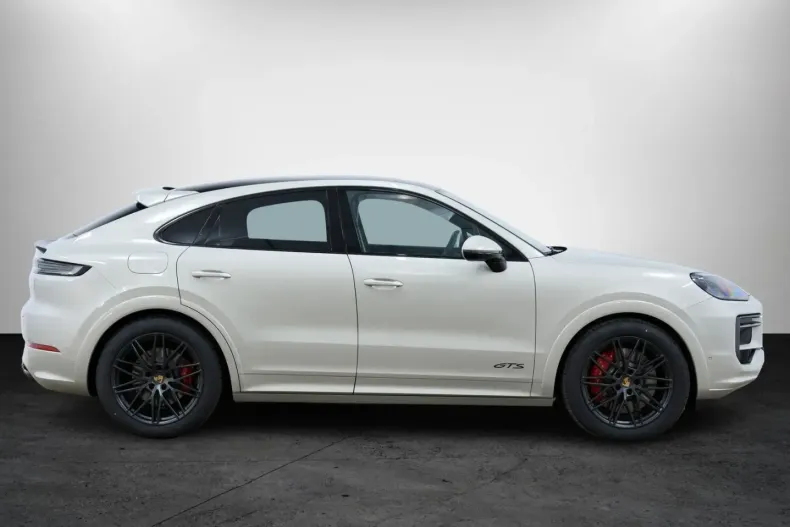 Porsche Cayenne din 2024 cu 16.800 km - oferta POR175033 - foto 8