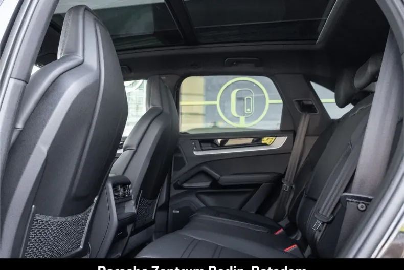 Porsche Cayenne din 2023 cu 28.631 km - oferta POR175034 - foto 7