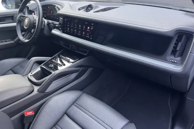 Porsche Cayenne din 2024 cu 16.800 km - oferta POR175035 - foto 9