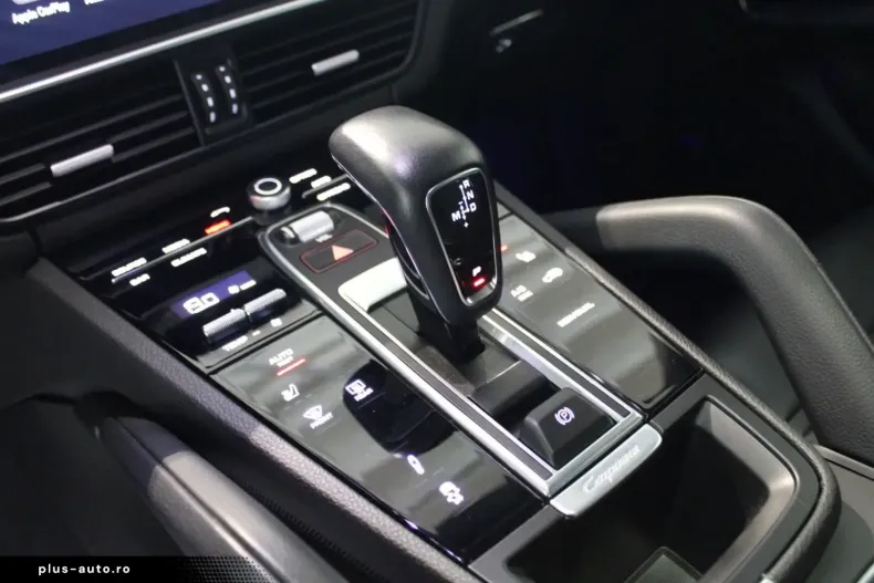 Porsche Cayenne din 2023 cu 59.222 km - oferta POR175036 - foto 26