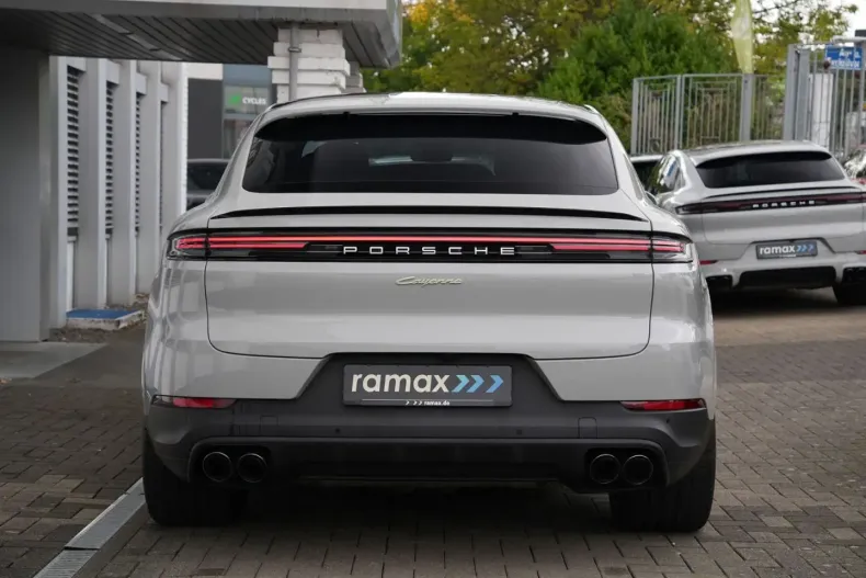 Porsche Cayenne din 2024 cu 19.000 km - oferta POR175062 - foto 3