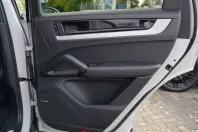 Porsche Cayenne din 2024 cu 19.000 km - oferta POR175062 - foto 40