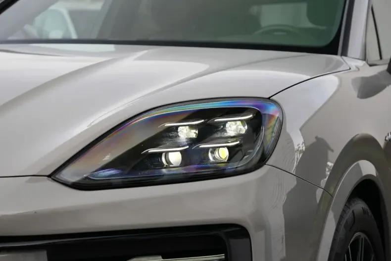 Porsche Cayenne din 2024 cu 24.000 km - oferta POR175063 - foto 13