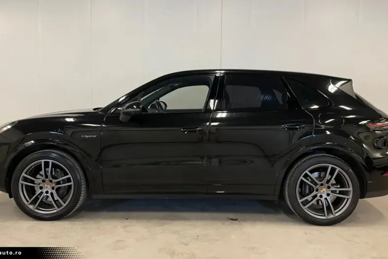 Porsche Cayenne din 2023 cu 29.922 km - oferta POR175065 - foto 7