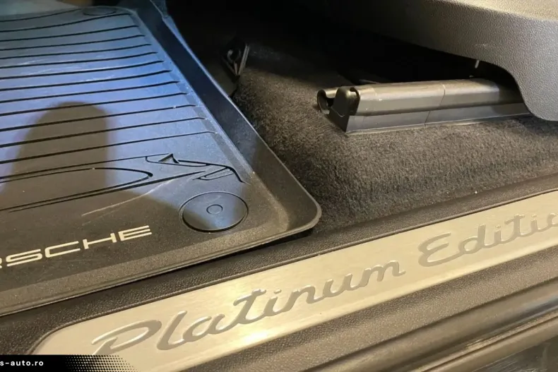 Porsche Cayenne din 2023 cu 29.922 km - oferta POR175065 - foto 15