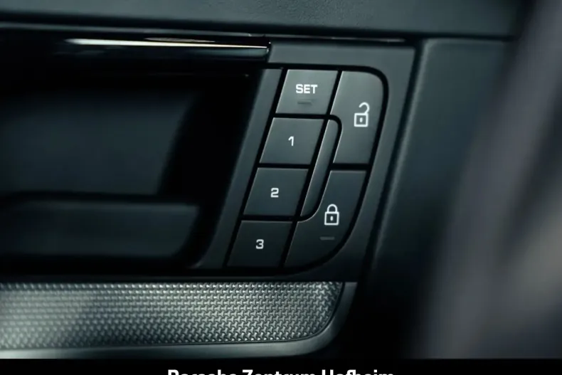 Porsche Cayenne din 2025 cu 23.321 km - oferta POR175070 - foto 28