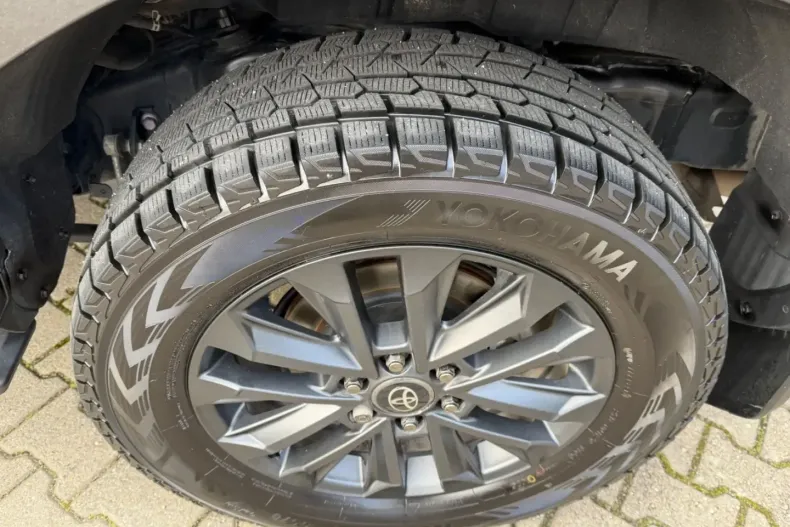 Toyota Land Cruiser din 2024 cu 36.234 km - oferta TOY175074 - foto 23