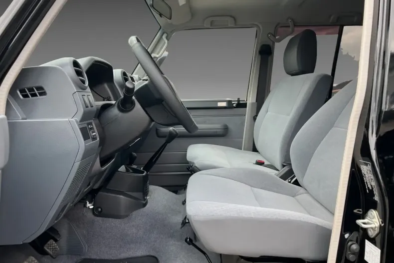 Toyota Land Cruiser din 2025 cu 9.000 km - oferta TOY175076 - foto 7