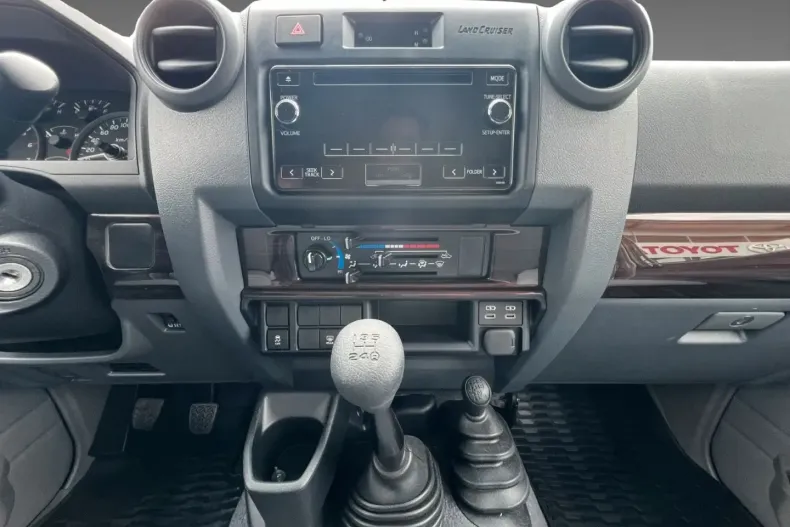 Toyota Land Cruiser din 2025 cu 9.000 km - oferta TOY175076 - foto 11