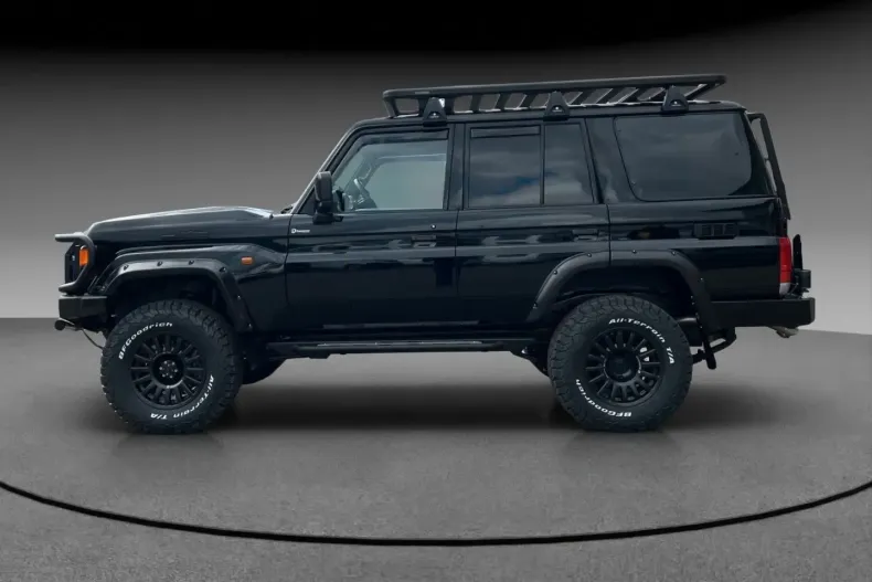 Toyota Land Cruiser din 2025 cu 9.000 km - oferta TOY175076 - foto 17