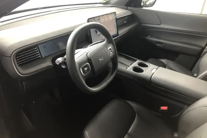 XPENG G6 din 2024 cu 12.500 km - oferta XPE175079 - foto 5