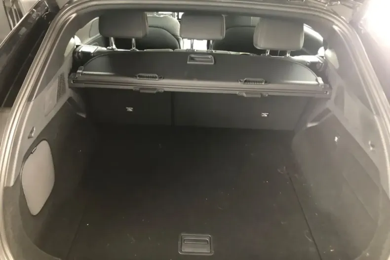 XPENG G6 din 2024 cu 12.500 km - oferta XPE175079 - foto 12