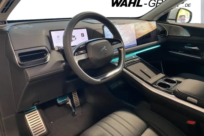 XPENG G9 din 2025 cu 13.802 km - oferta XPE175080 - foto 2