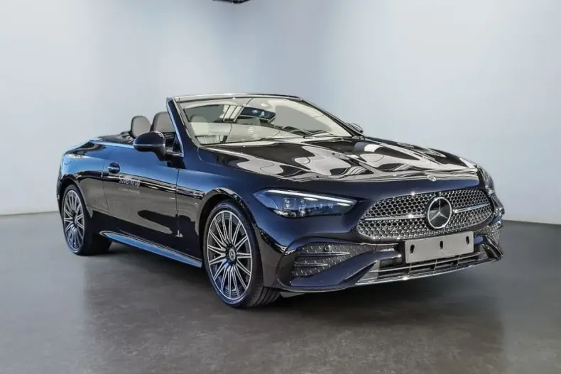 Mercedes-Benz CLE 300 din 2025 cu 8.019 km - oferta MER175092 - foto 2