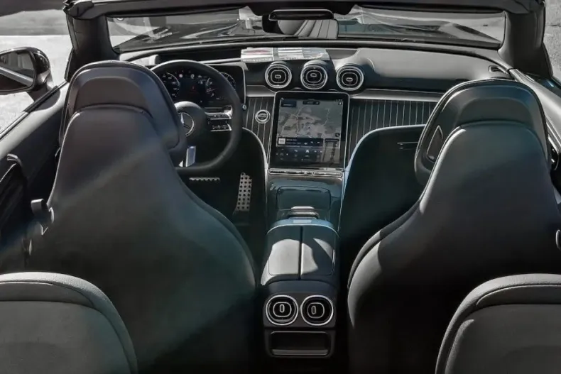 Mercedes-Benz CLE 300 din 2025 cu 8.019 km - oferta MER175092 - foto 10