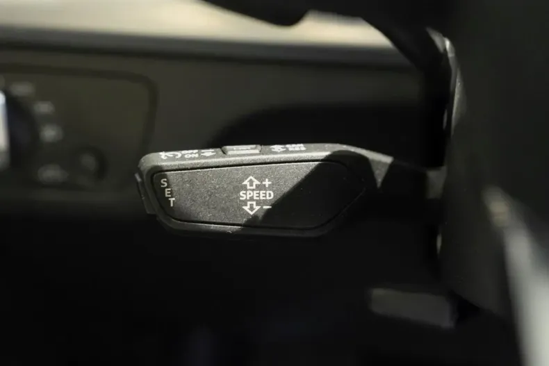 Audi Q5 din 2022 cu 48.917 km - oferta AUD175093 - foto 16