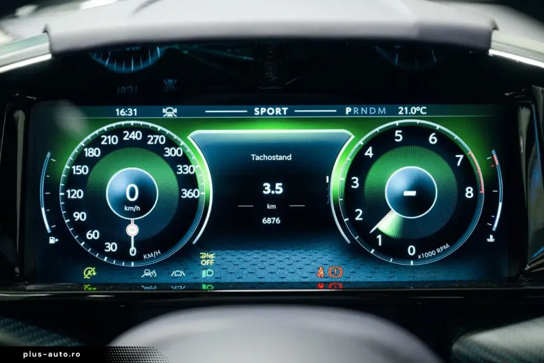 Aston Martin V8 Vantage din 2025 cu 6.500 km - oferta AST175094 - foto 16