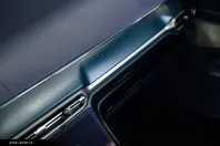 Aston Martin V8 Vantage din 2025 cu 6.500 km - oferta AST175094 - foto 22