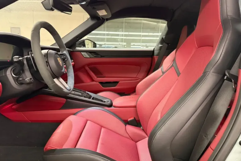 Porsche 992 din 2025 cu 4.000 km - oferta POR175095 - foto 15