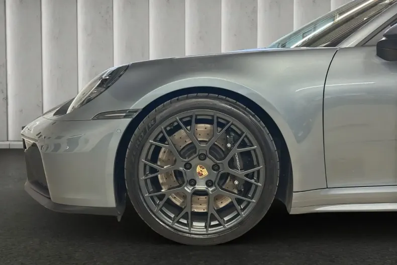 Porsche 992 din 2025 cu 4.545 km - oferta POR175098 - foto 5