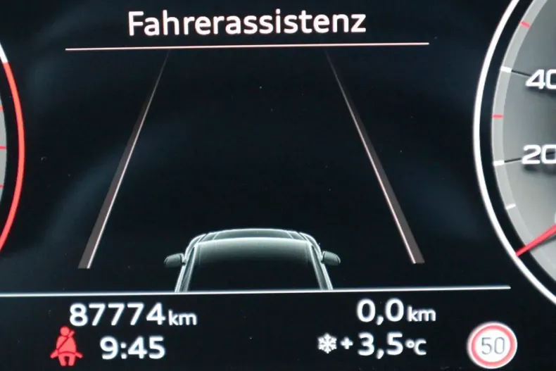 Audi Q5 din 2022 cu 87.775 km - oferta AUD175101 - foto 12