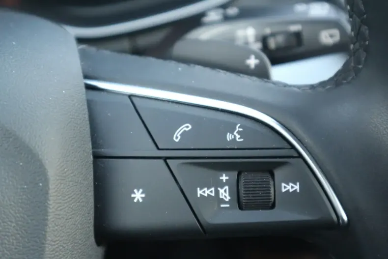 Audi Q5 din 2022 cu 87.775 km - oferta AUD175101 - foto 15