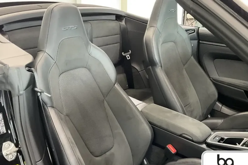 Porsche 992 din 2025 cu 9.800 km - oferta POR175103 - foto 7