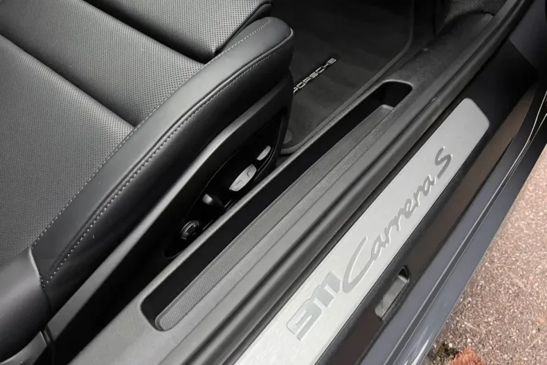 Porsche 992 din 2025 cu 19.800 km - oferta POR175107 - foto 26