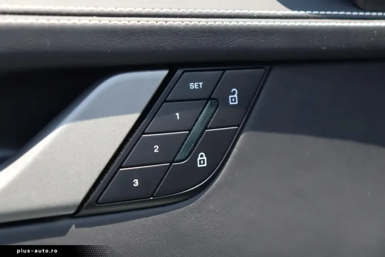 Porsche 992 din 2025 cu 4.500 km - oferta POR175108 - foto 25