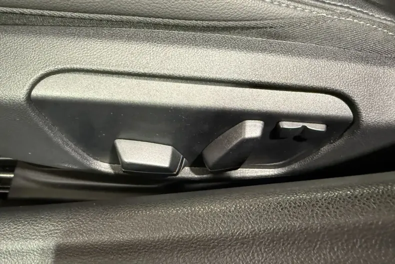 BMW Z4 M40 din 2025 cu 11.470 km - oferta BMW175117 - foto 16