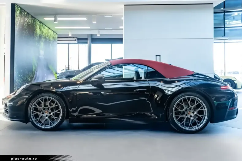 Porsche 992 din 2026 cu 5 km - oferta POR175123 - foto 4