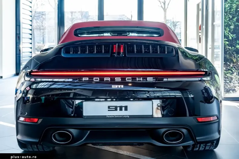 Porsche 992 din 2026 cu 5 km - oferta POR175123 - foto 6