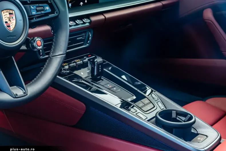 Porsche 992 din 2026 cu 5 km - oferta POR175123 - foto 15