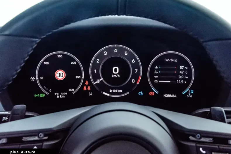 Porsche 992 din 2026 cu 5 km - oferta POR175123 - foto 19