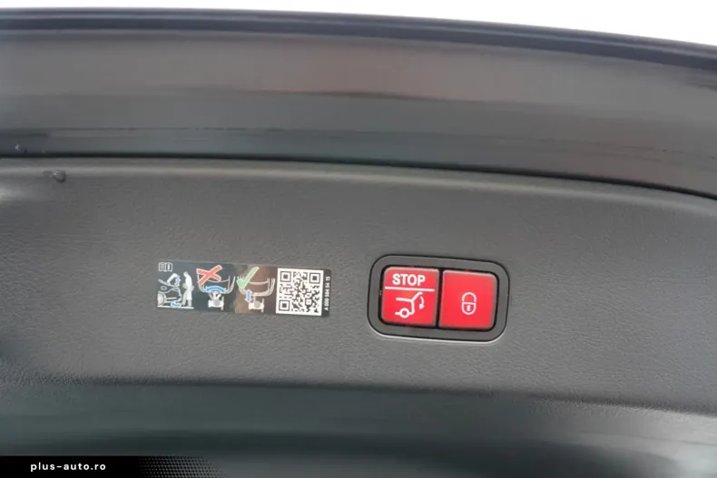 Mercedes-Benz GLC 300 din 2024 cu 40.900 km - oferta MER175139 - foto 32