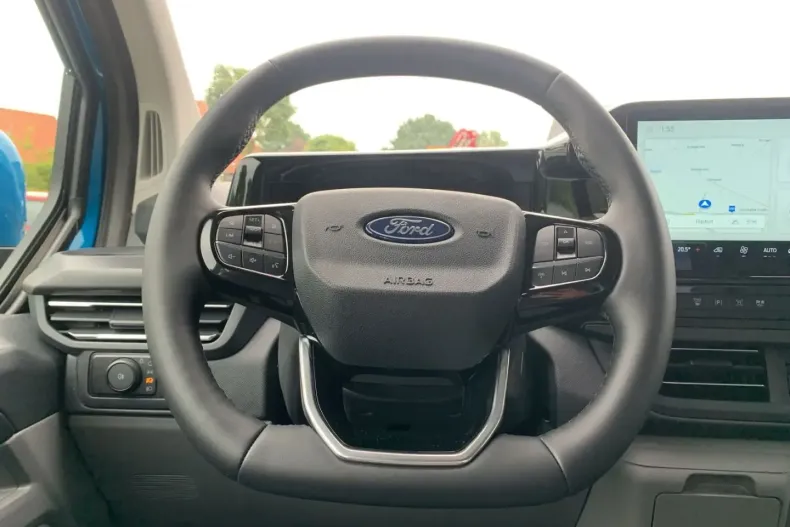 Ford Tourneo Custom din 2025 cu 17.900 km - oferta FOR175144 - foto 12