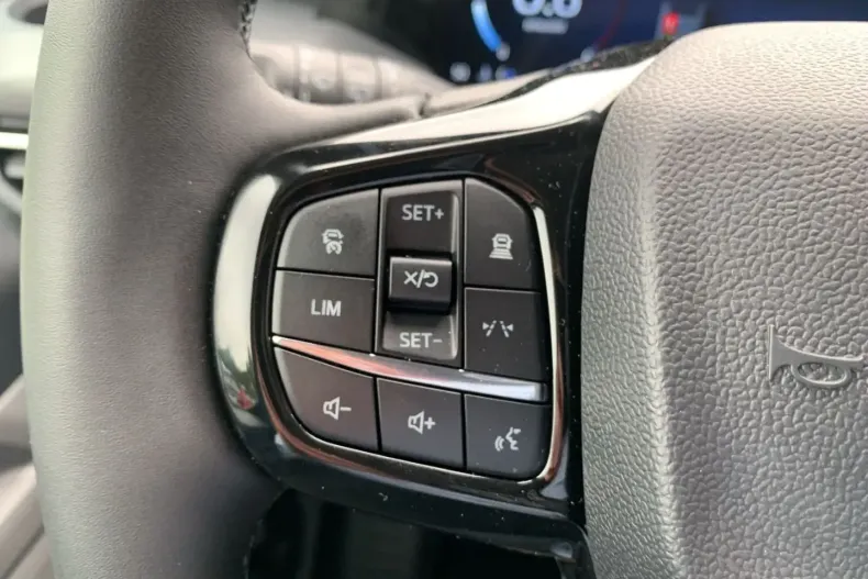 Ford Tourneo Custom din 2025 cu 17.900 km - oferta FOR175144 - foto 22