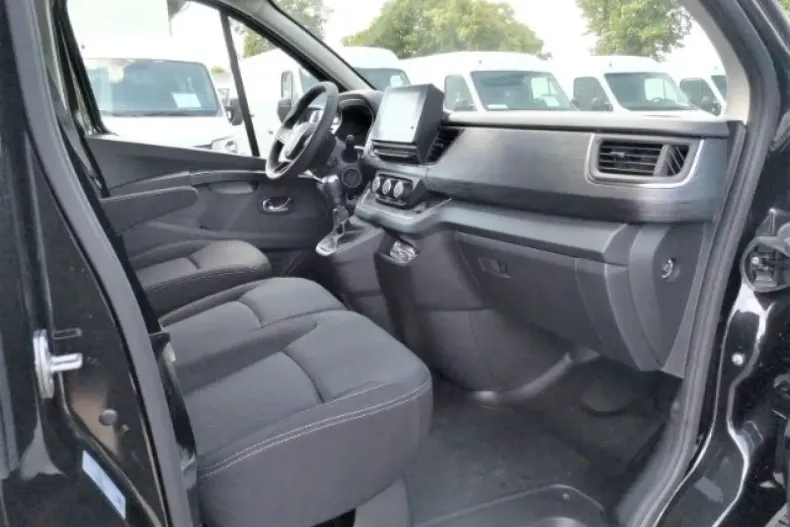 Renault Trafic din 2024 cu 48.000 km - oferta REN175145 - foto 13