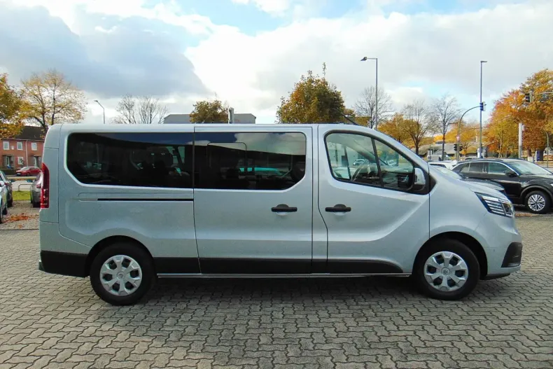 Renault Trafic din 2023 cu 88.678 km - oferta REN175147 - foto 5