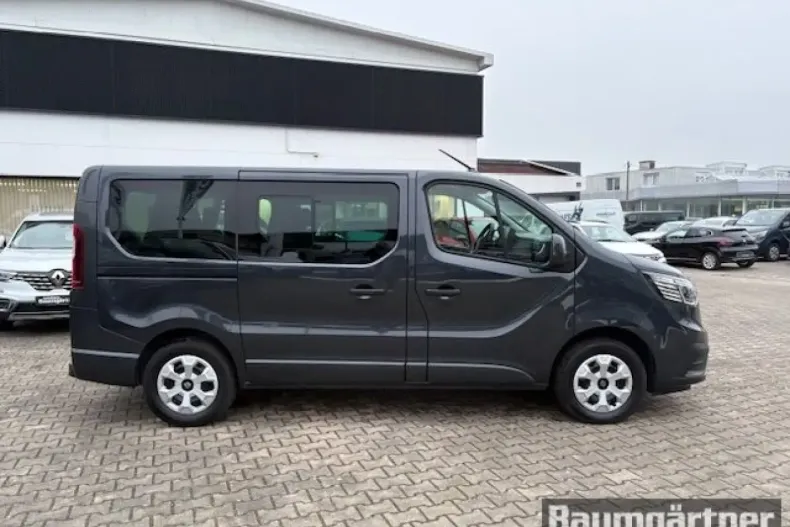 Renault Trafic din 2024 cu 51.920 km - oferta REN175148 - foto 12