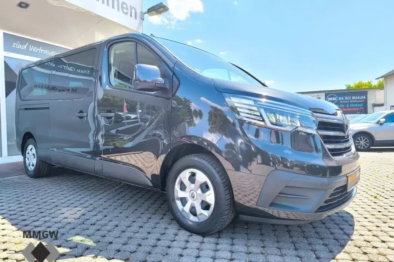 Renault Trafic din 2023 cu 49.717 km - oferta REN175149 - foto 3